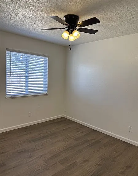 2061 Olive Ave #A — Photo 6