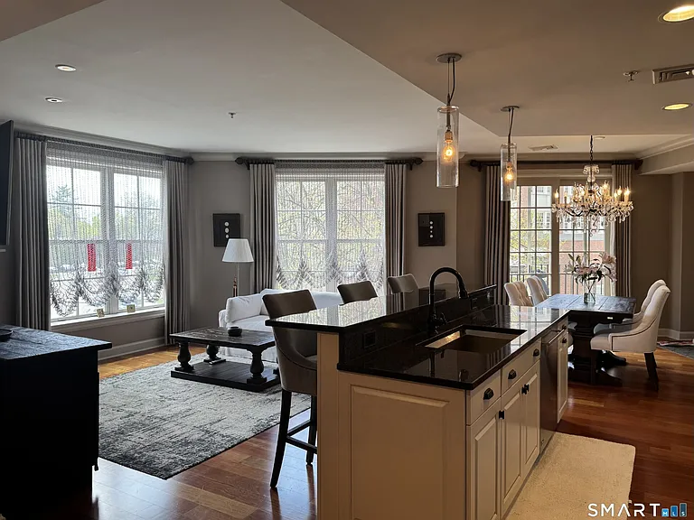 85 Memorial Rd #201 — Photo 11