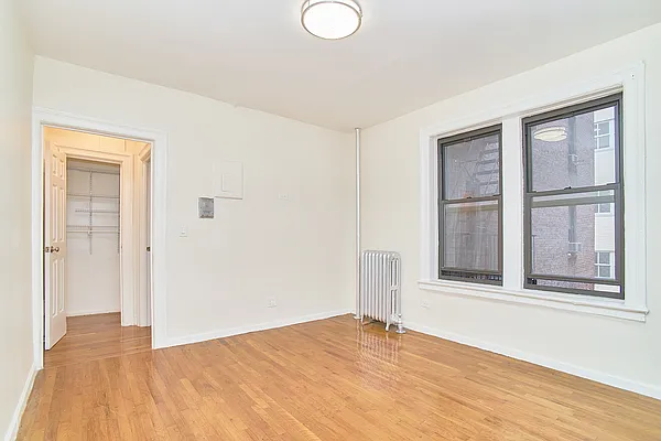 Rented by Living New York | media 12