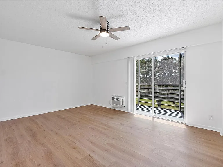 457 Mansfield Dr #457 — Photo 9