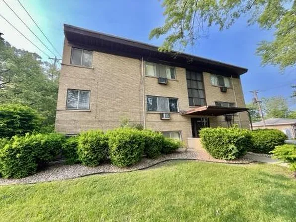 18381 Torrence Ave APT 5, Lansing, IL 60438