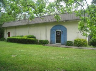 442 Palmer St SW, Pelham, GA 31779