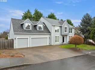 13705 SW Tamaway Ln, Tigard, OR 97223