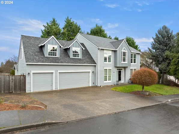 13705 SW Tamaway Ln, Tigard, OR 97223