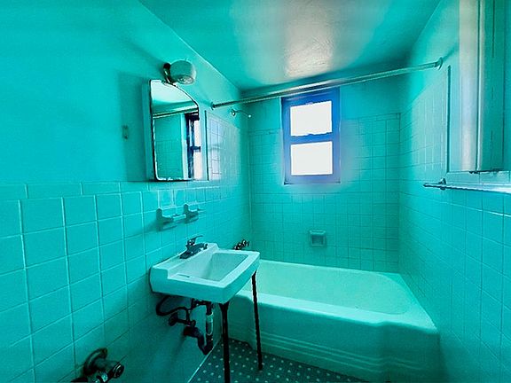 4th image of 345 W 145th St APT 10C5