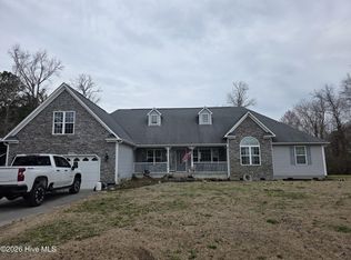 134 Bur Oaks Boulevard, Newport, NC 28570