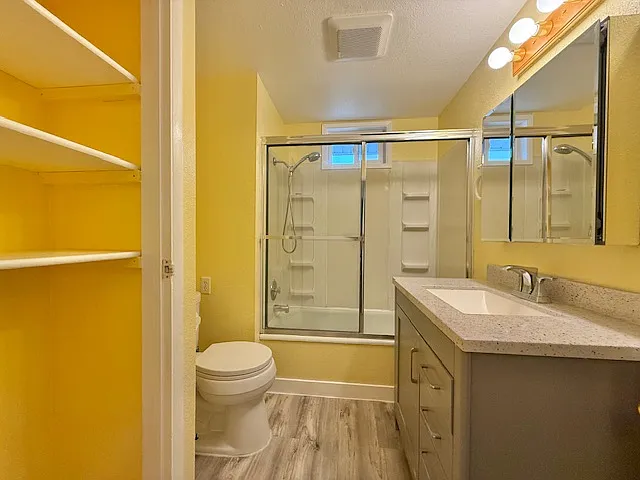 1007 E Carlisle Ave — Photo 7