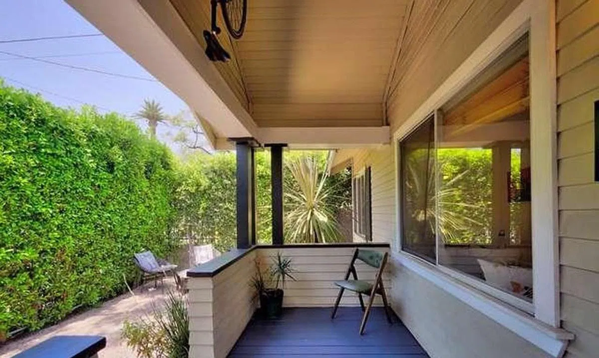 3 bed, 1215 sqft, $6,000 — Photo 3