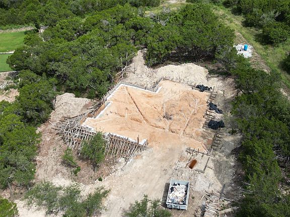 3rd image of 7812 Brandy Way