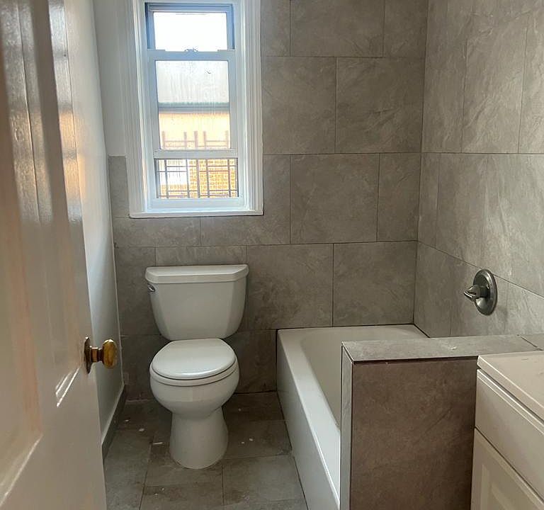 1st image of 51 Sunnyside Dr APT 3