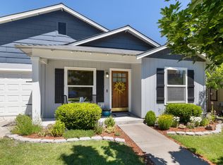 21370 Pecoraro Loop, Bend, OR 97701