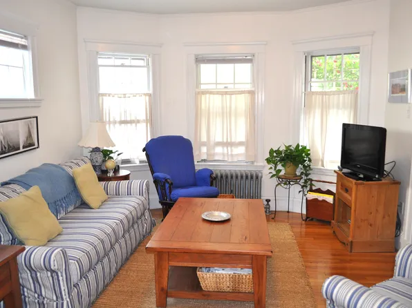 7 Newberne St #7, Somerville, MA 02144