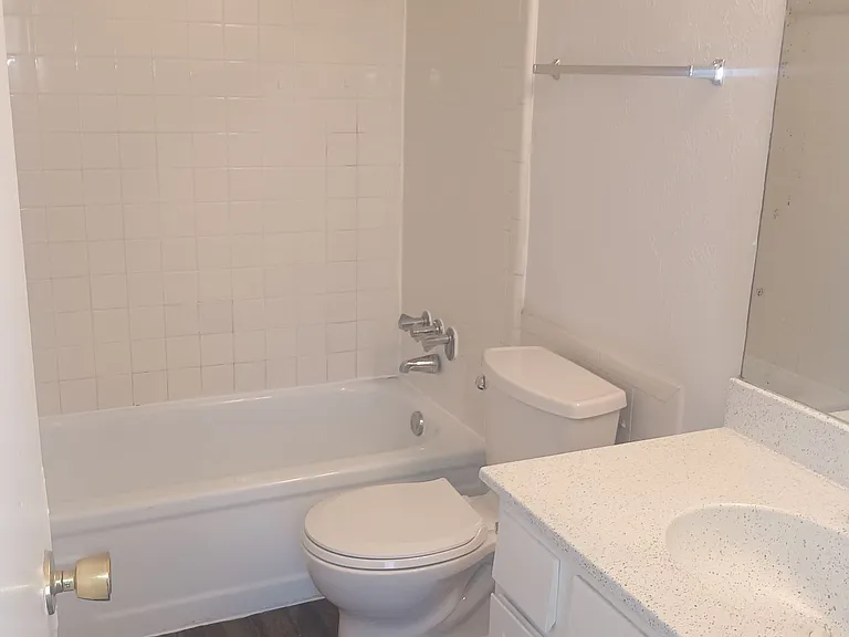 2712 Indian Creek Dr — Photo 31