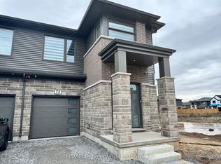 73 Marie St, Pelham, ON L0S 1E1