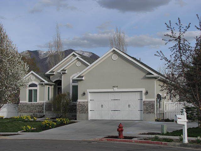 1st image of 5624 N Miller Cir