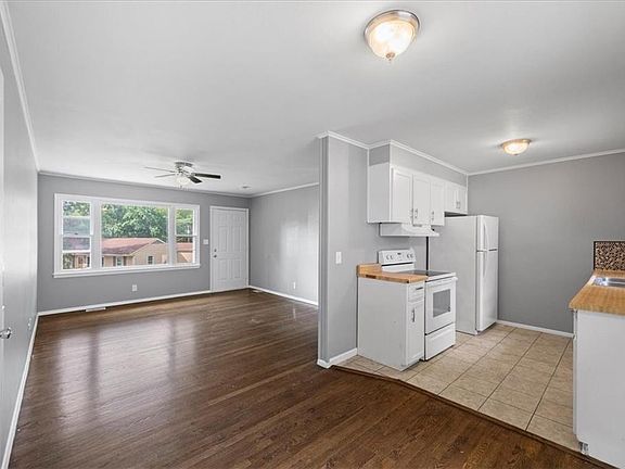 3rd image of 1800 Rankin Dr