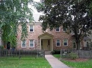 6808 Old Sauk Ct, Madison, WI 53717