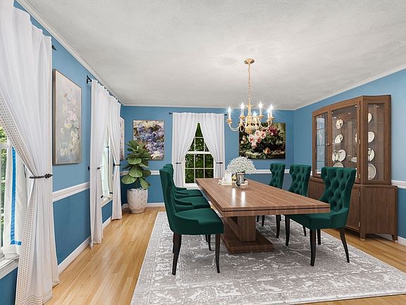 5th image of 16 Parmenter Rd