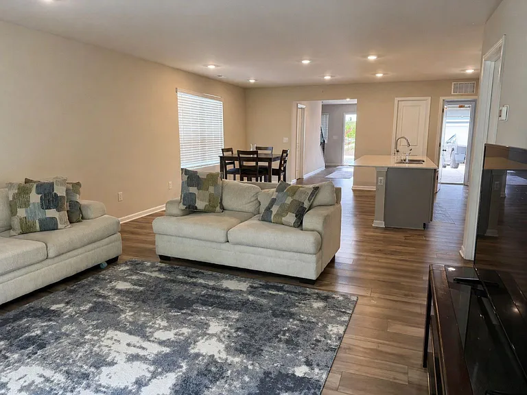 10227 Chatham Run Ln — Photo 7