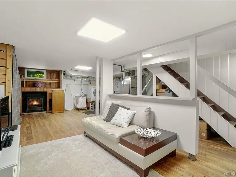 64 Pine Cliff Rd — Photo 21