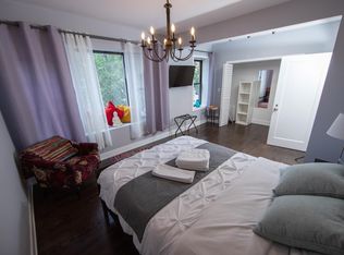4643 N Clark St APT B, Chicago, IL 60640
