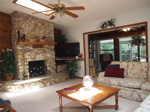 5th image of 11828 Lakeshore Dr
