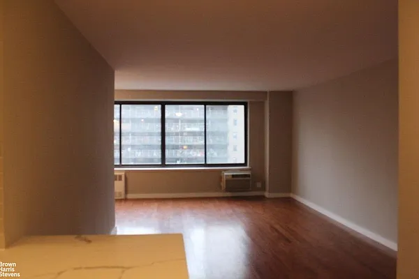 Rented by Brown Harris Stevens | media 35