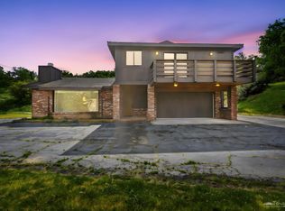 27961 Preakness Dr, Tehachapi, CA 93561