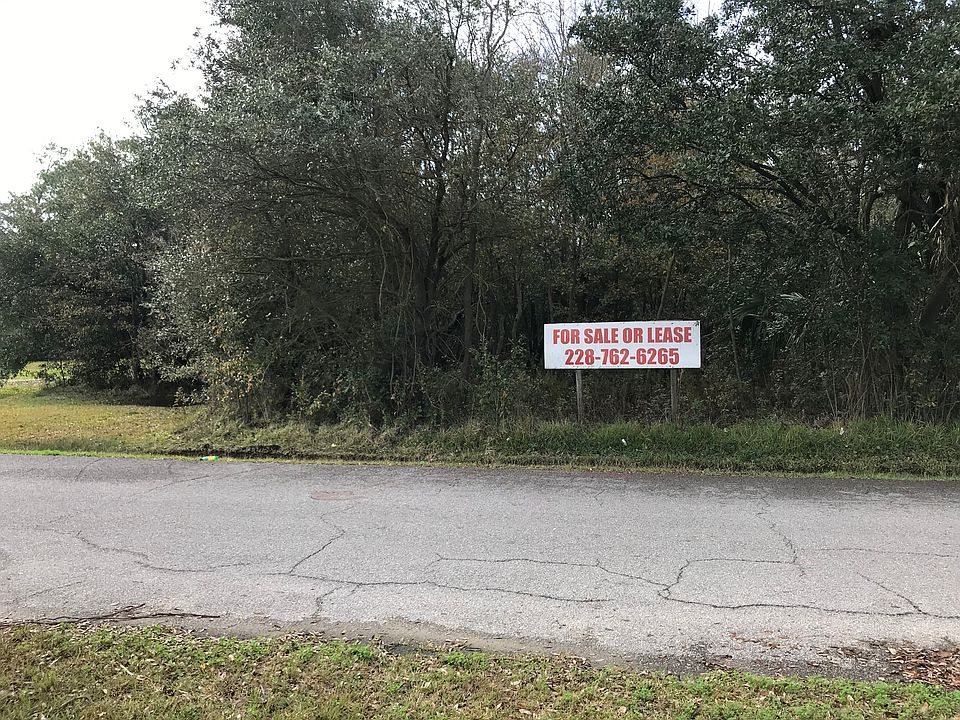 2nd image of Poitevin Rd