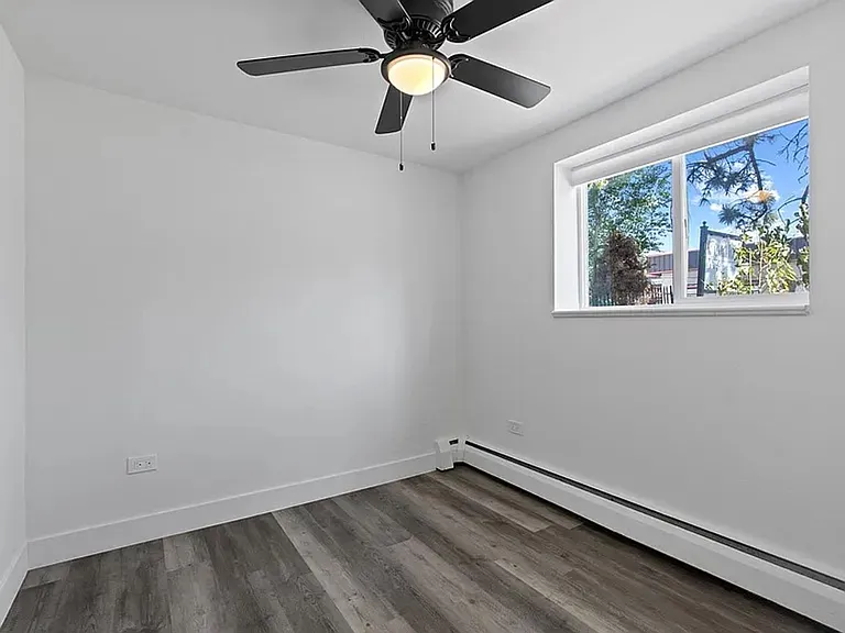 3523 S Cherokee St — Photo 29