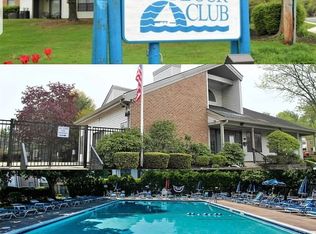 1414 Pebble Pl, Parlin, NJ 08859