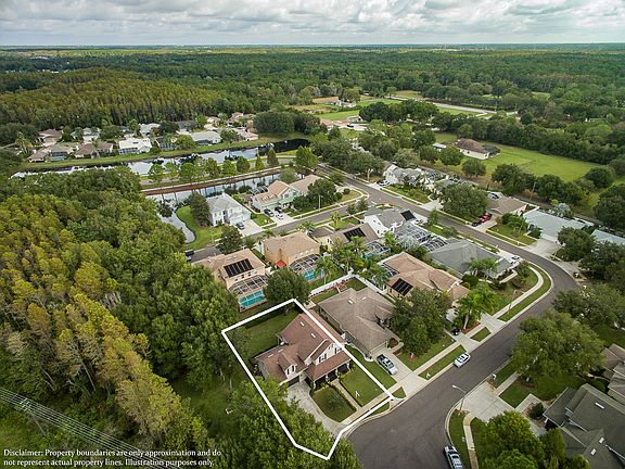 4th image of 1094 Misty Hollow Ln