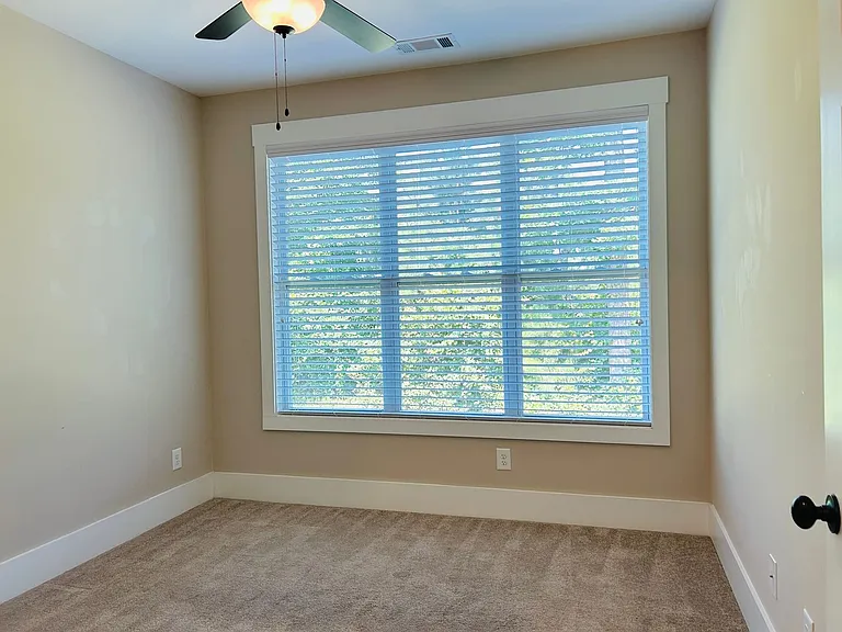 16 Anchor Ct — Photo 34