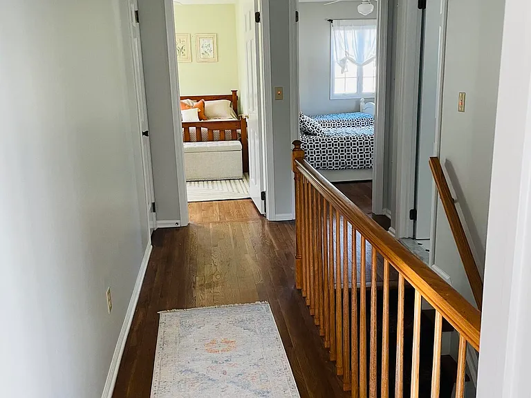 506 Monmouth Ave — Photo 21