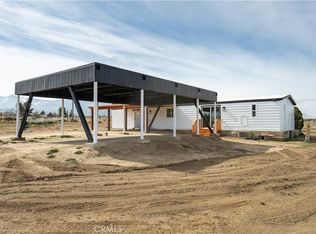10881 Riggins Rd, Phelan, CA 92371