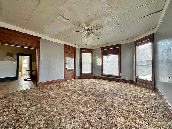 2nd image of 623 S Cottonwood