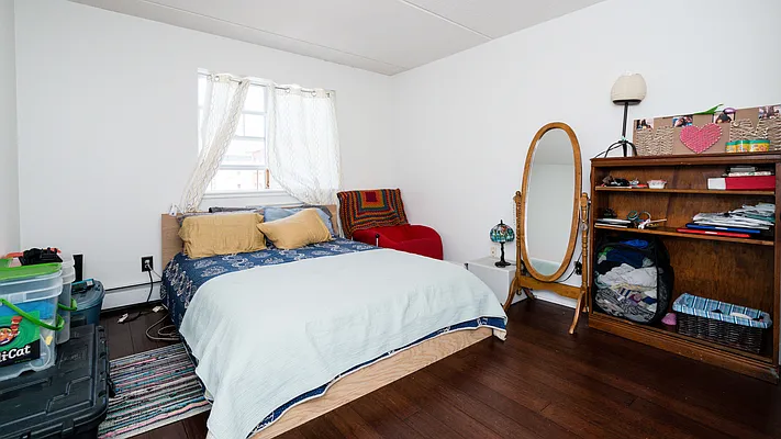 Rented by Nooklyn NYC LLC | media 24