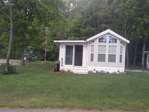 2nd image of 23 College Dr #725