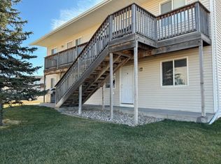 750 W 2nd St APT D, Cheyenne, WY 82007