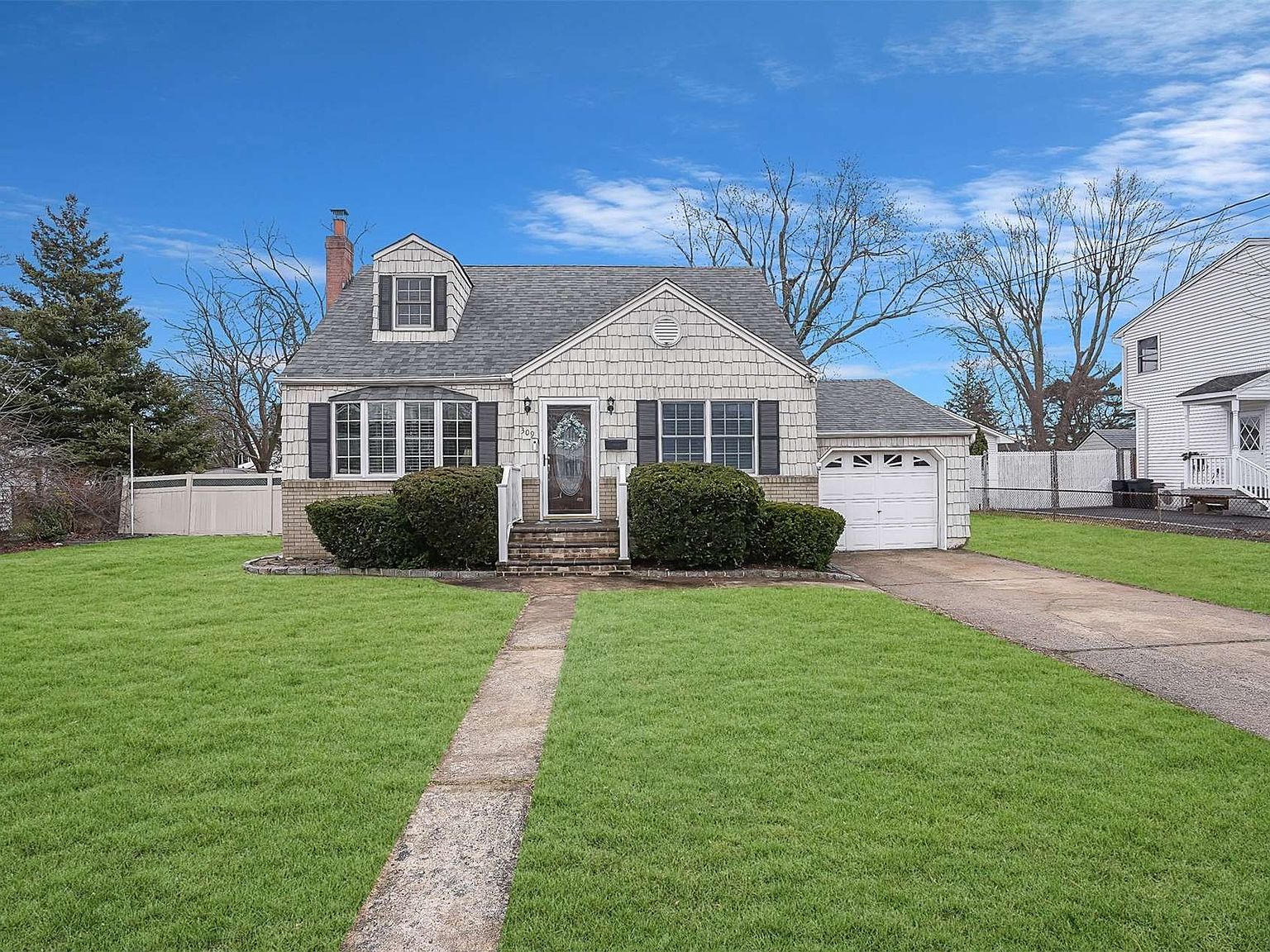 309 12th Street, West Babylon, NY 11704 Zillow