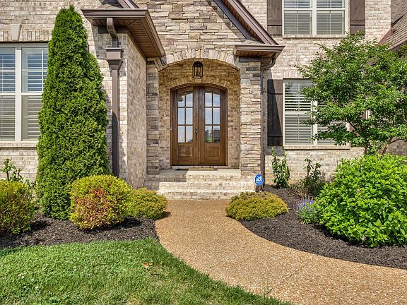 5th image of 1585 Bunbury Dr