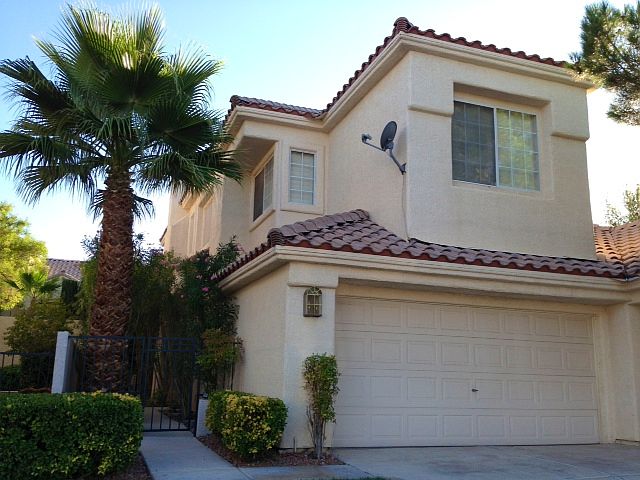 1st image of 9213 Sunnyfield Dr