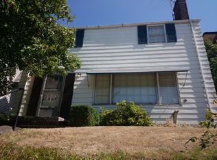 4726 15th Ave NE, Seattle, WA 98105
