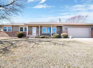 351 S Sheridan Ave, Valley Center, KS 67147