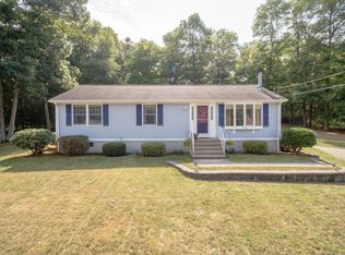 175 Hummingbird Ln, Taunton, MA 02780