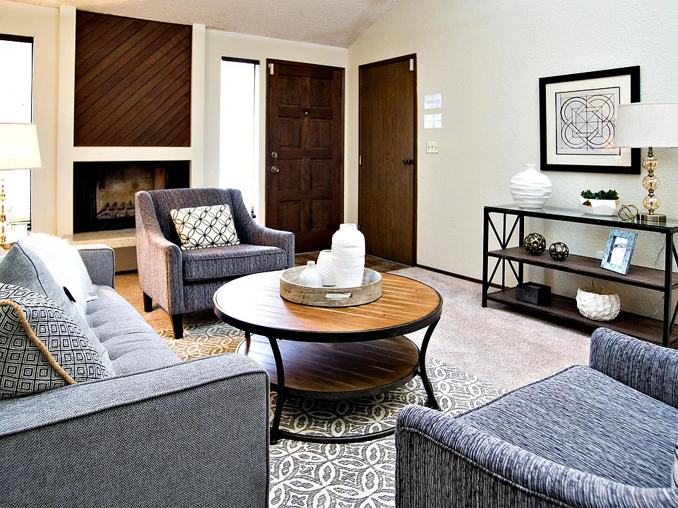 Living Room & Entry