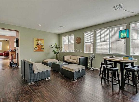 3rd image of 6565 Brooklyn Heights St