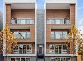 731 W 17th St #1E, Chicago, IL 60616