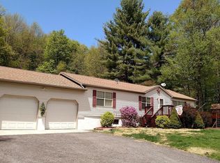 79 Gassen Rd, Honesdale, PA 18431