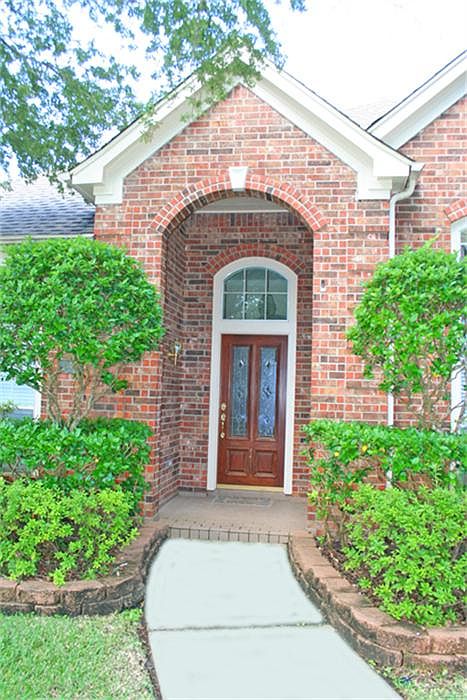  Entry Way